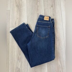 Hollister Woman’s Classic Blue Curvy Ultra High-Rise Dad Jeans 👖